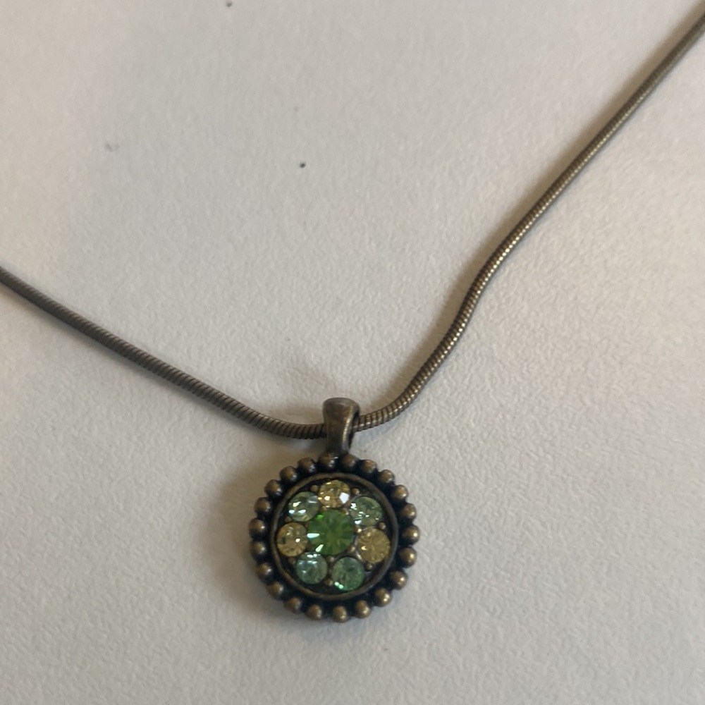 🦋 Necklace with pale green, yellow and blue